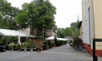 Het terras van de Dampfe bierbrauerei.