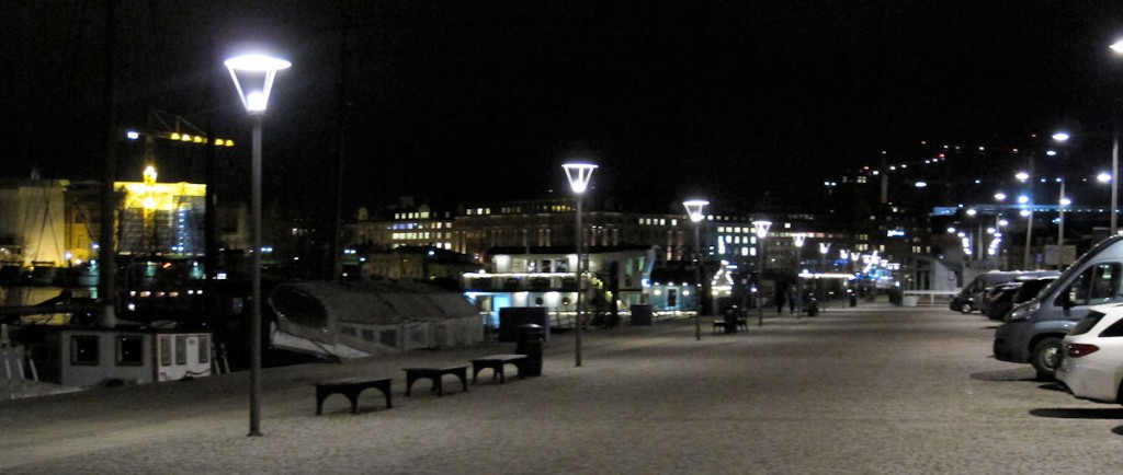 Geparkeerd op de boulevard Strandvägen, een van de mooiste plekjes van Stockholm én middenin de stad!