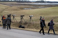 En toeters van telelenzen, in alle soorten en maten: de échte vogelaars! ;-)