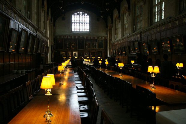 De Harry Potter eetzaal!