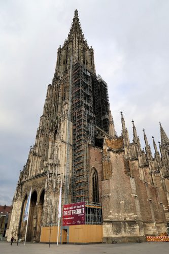 De Ulmer Münster, de hoogste kerk ter wereld.