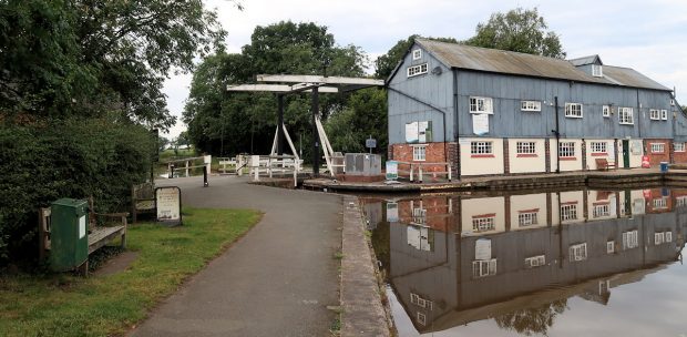 Ochtendwandeling langs het kanaal...