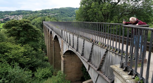 Dat aquaduct, wat een gigantisch ding!