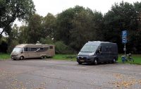 De camperplaats in Paffenburg, nadat er al een aantal 'buren' zijn vertrokken.