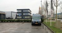 Op de camperplaats van Niesmann en Bischoff, importeur van grote, luxe campers.