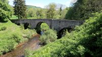 De 900 jaar oude Pont St. Etienne de Caval.