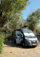 Een mini-plekje net achter de duinen, aan de Middellandse Zee.