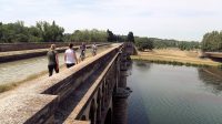 Het aquaduct over de rivier de Orb in Béziers.