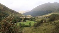 Het beroemde Glenfinnan spoorwegviaduct uit de Harry Potterfilms.