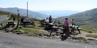 Onderweg op de Kirkstone Pass in het Lake District, hier bij de 17e eeuwse Kirkstone Pass Inn.