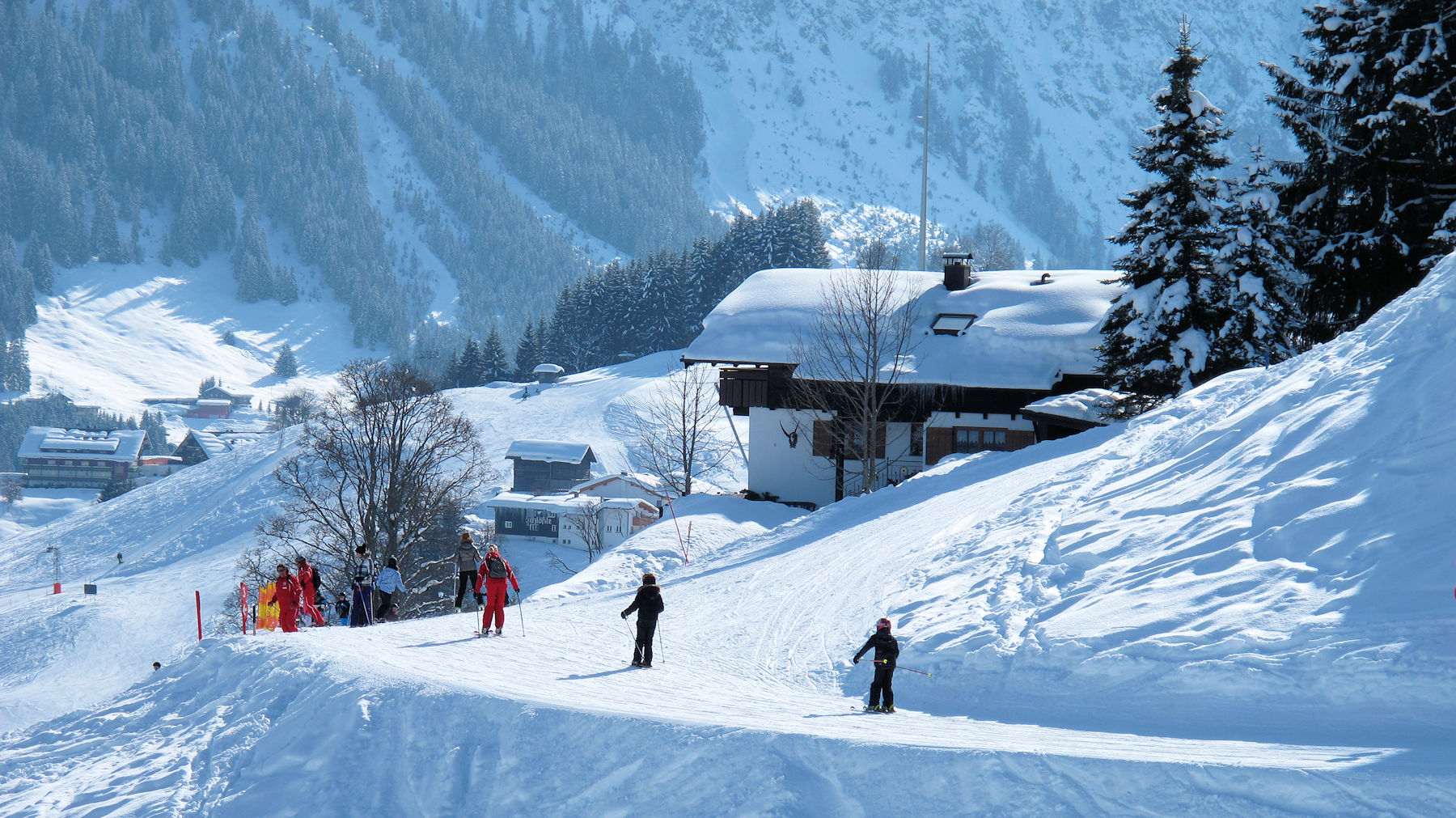 In het Oostenrijkse Kleinwalsertal, op een steenworp van Oberstdorf.