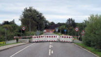 De grensovergang waar we afgelopen woensdag aan de andere kant stonden...