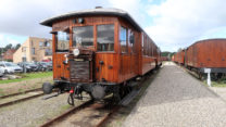 Prachtige oude trein. Dieselmotor met radiator op de neus?