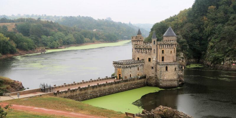 Het Chateau de la Roche in de Loire.