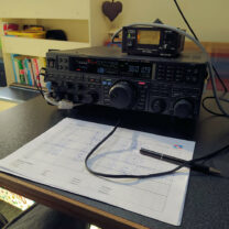 De Yaesu FT-950 van Joeri.