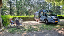 Op de camping bij Savigny-lès-Beaune.