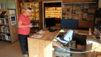 Een kleine mineralen-tentoonstelling in de plaatselijke (kleine) bibliotheek.