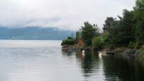 We vertrekken naar de overkant van het Hardangerfjord.