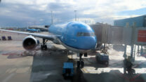 Onze 777, PH-BQB stond klaar met een uurtje vertraging.