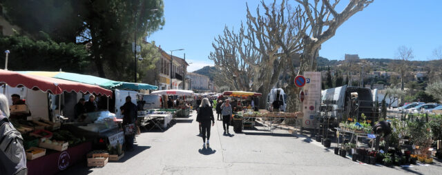 Op de markt.