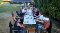 Aan de BBQ.