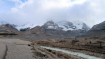 Onderweg: uitzicht op meerdere gletsjers.