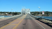 De brug over de Missouri.