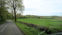 Bij Mont Cassel, gelegen op een heuvel, begint het wat op de Ardennen te lijken.